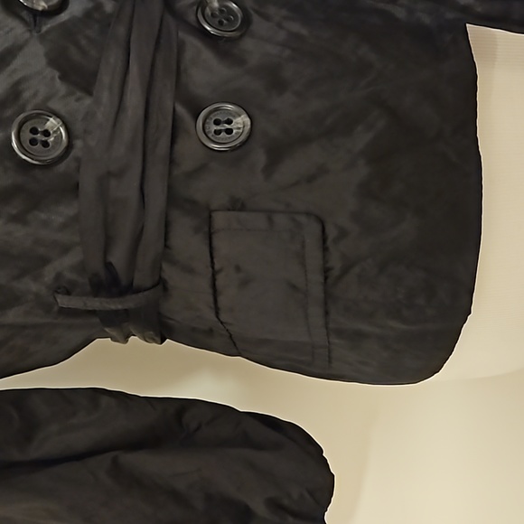 BCBGMaxAzria black satiny cinch jacket top wrap dramatic neckline Small EUC - Picture 3 of 11
